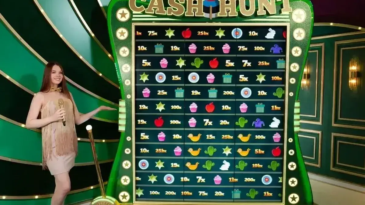 Crazy Time Cash Hunt bonus screen with hidden target picks